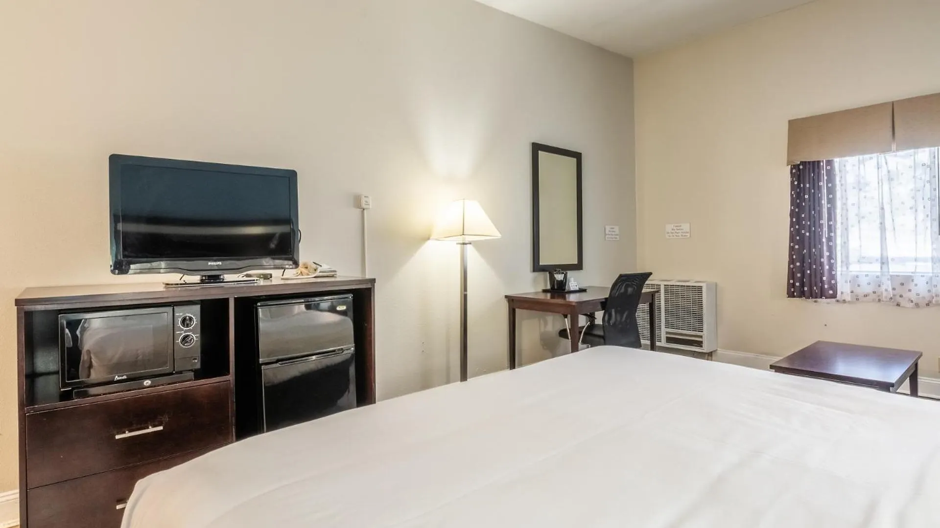Quality Inn Near Mammoth Mountain Ski Resort Mammoth Lakes 2*,