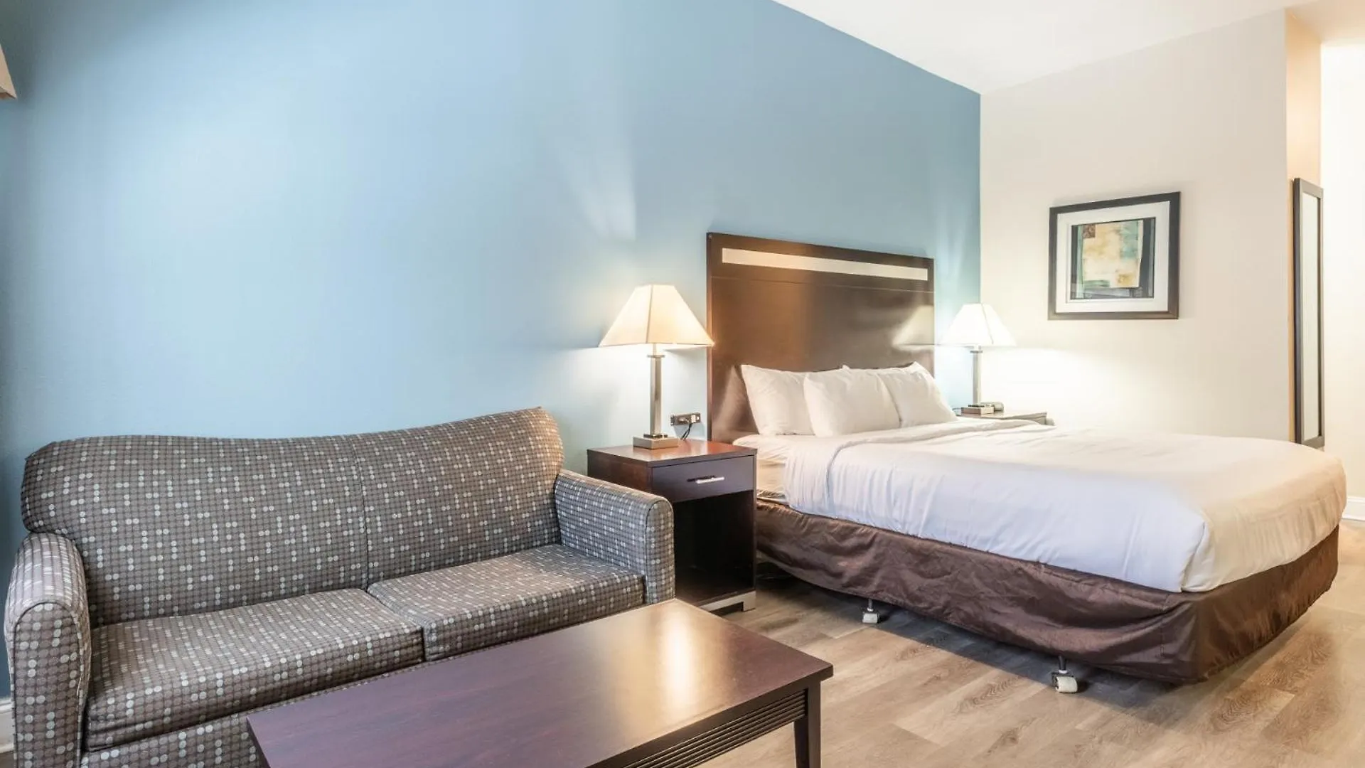 Quality Inn Near Mammoth Mountain Ski Resort Mammoth Lakes